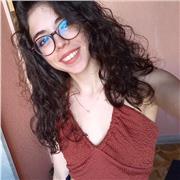 Laureata in Dams e con master music marketing offre ripetizioni di materie umanistiche e lingue: inglese, francese e spagnolo